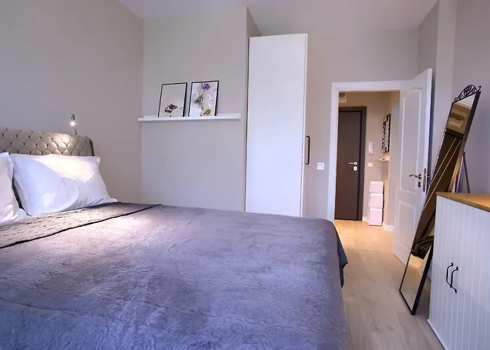 Anel * Saints Constantine and Helena